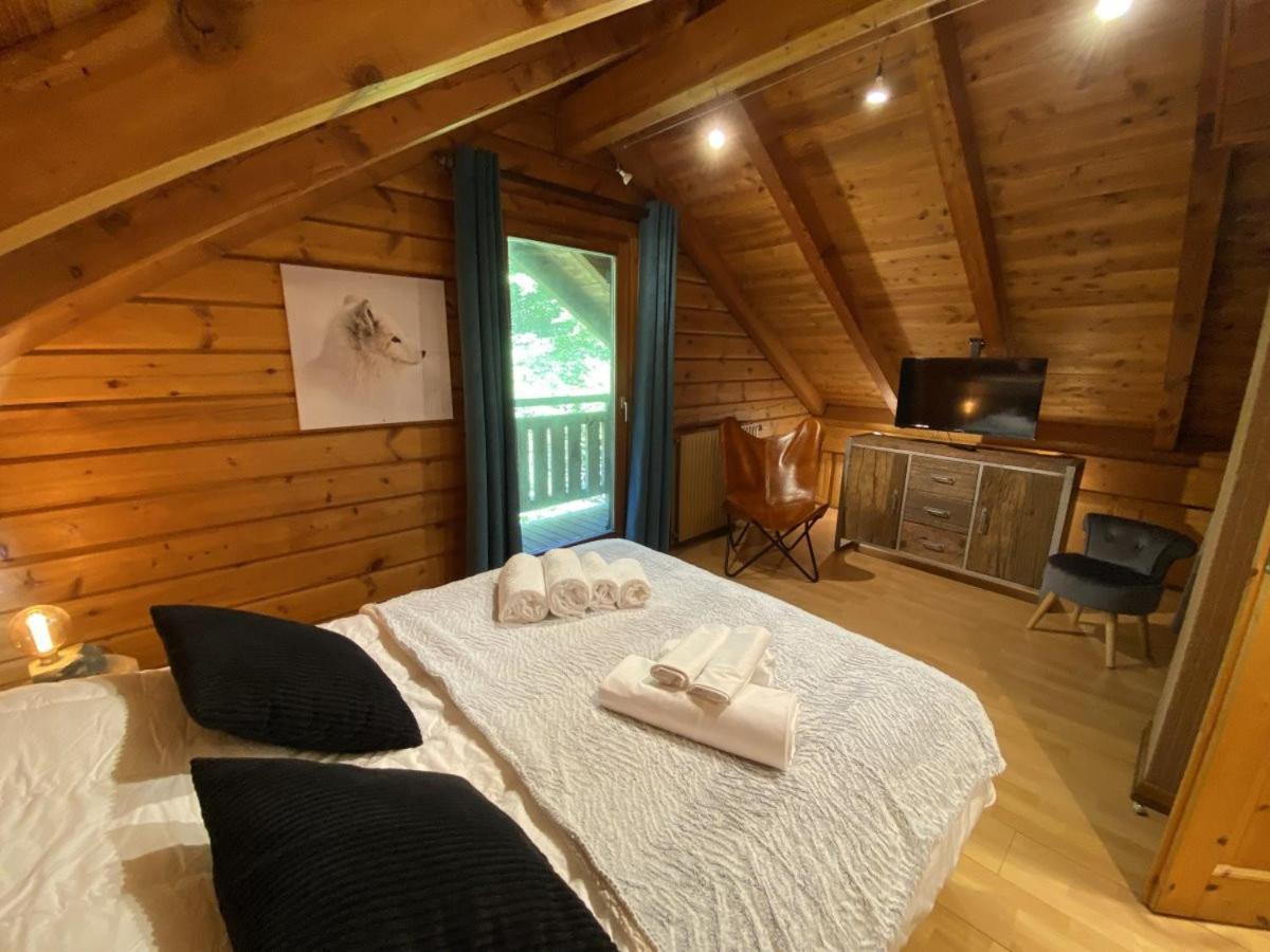 LE RENARD Chalet en bois La Bresse Buitenkant foto